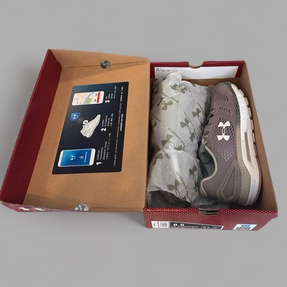 Under Armour HOVR Guardian Sneaker Running Shoe. Size 8.5. NWT - Picture 7 of 10